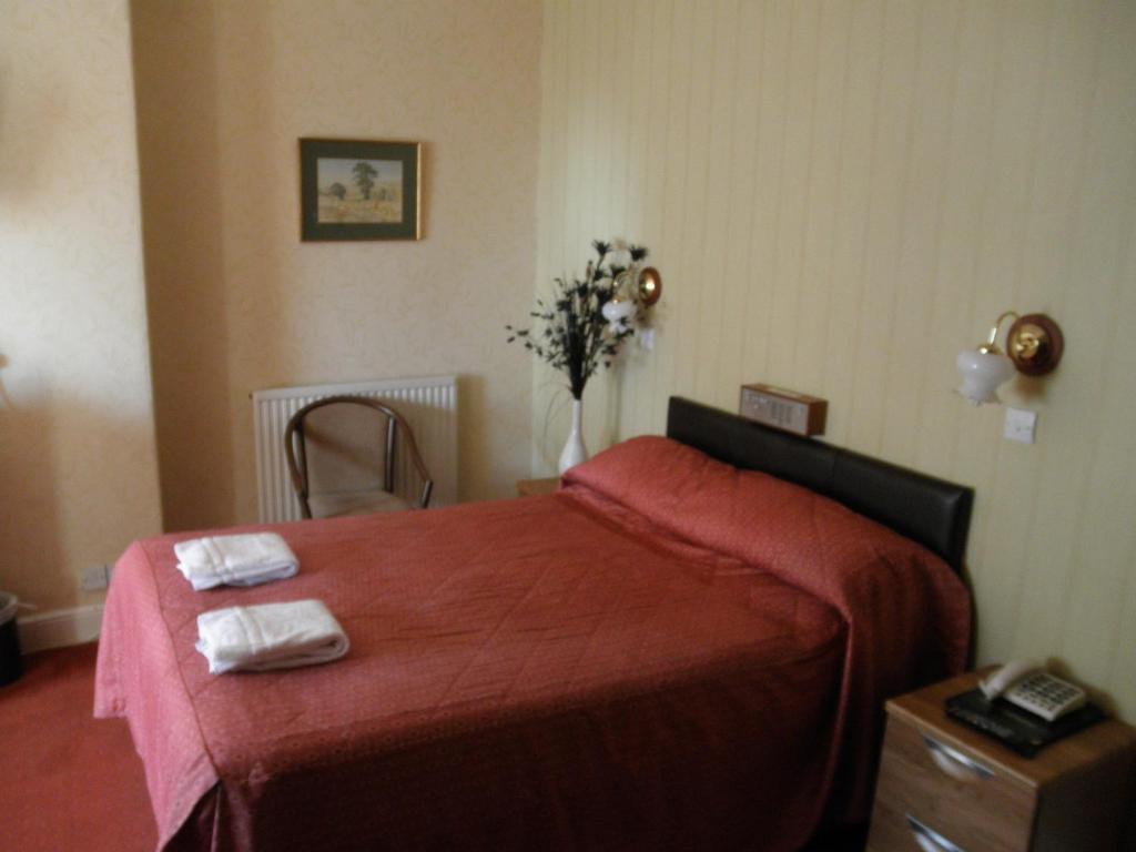 Queens Hotel Лландидно Номер фото